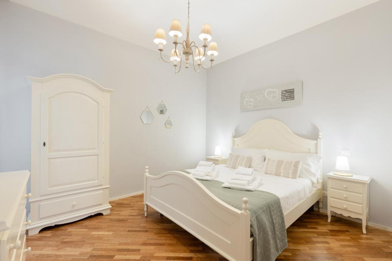 Rome As You Feel - Charming Abode In Trastevere エクステリア 写真